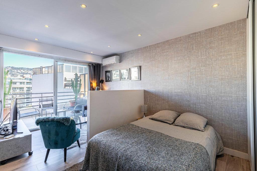 Magnificent studio with terrace - center of Cannes - 5