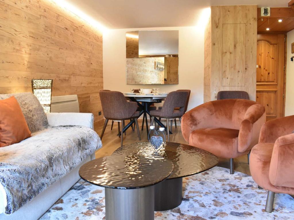 Confort et commodités à Méribel Village, 3 chambres, balcon sud, parking couvert, à 150m des remontées - 1