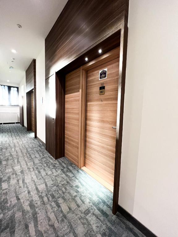 Woodside 007 - 3