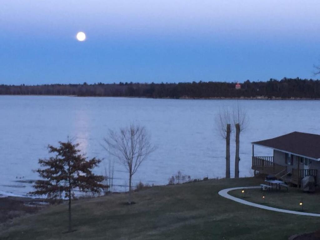 Pine Cottage at Heron Ledge, Plattsburgh