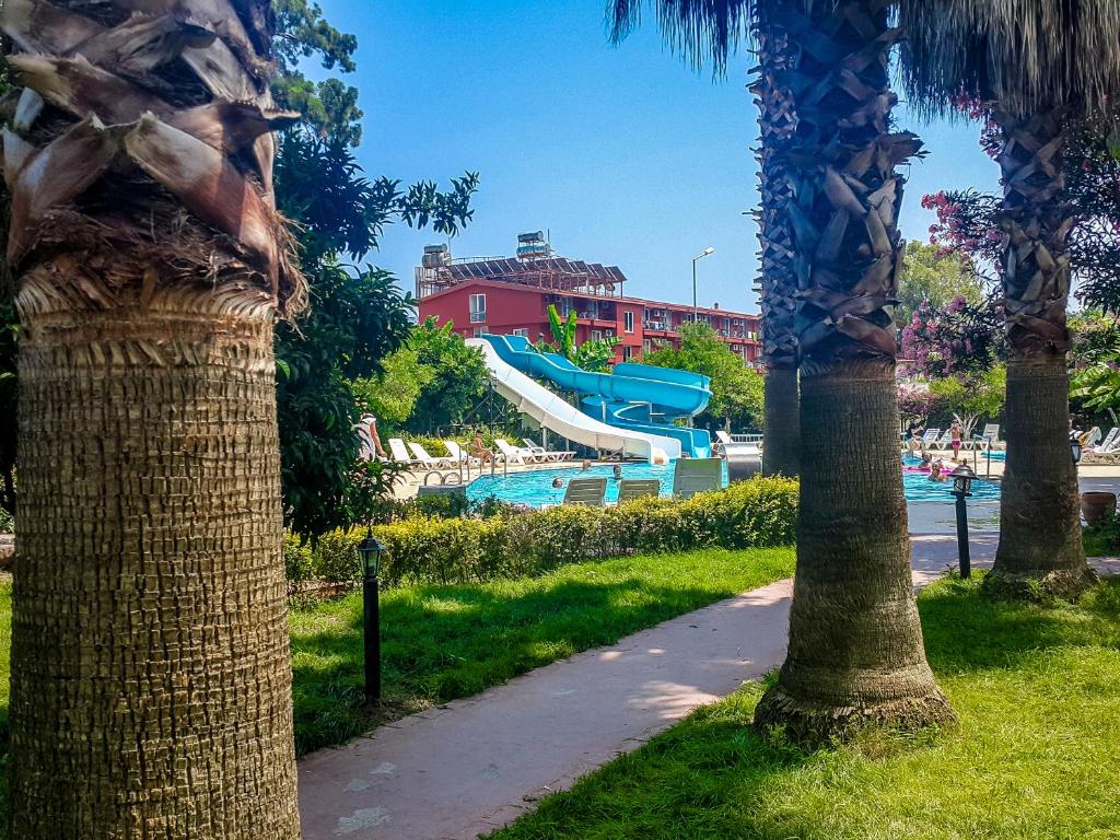 Belpoint Beach Hotel