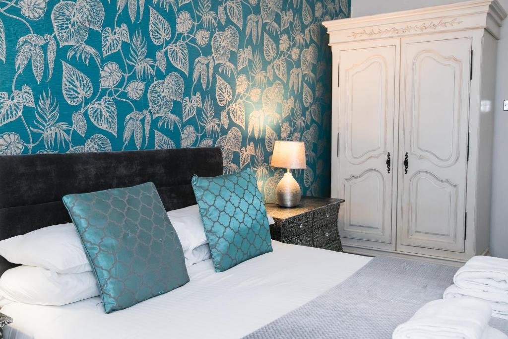 Very Central Ground floor 2 bedroom apartment, York