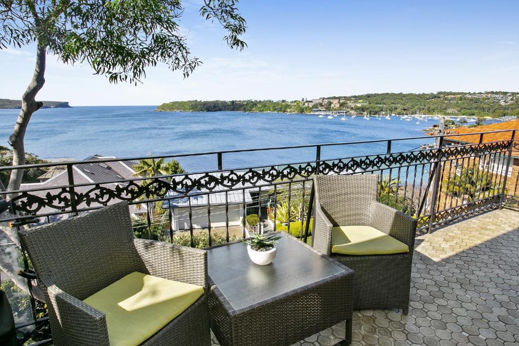 Balmoral Apt unbelievable views 1min walk to beach, Sydney