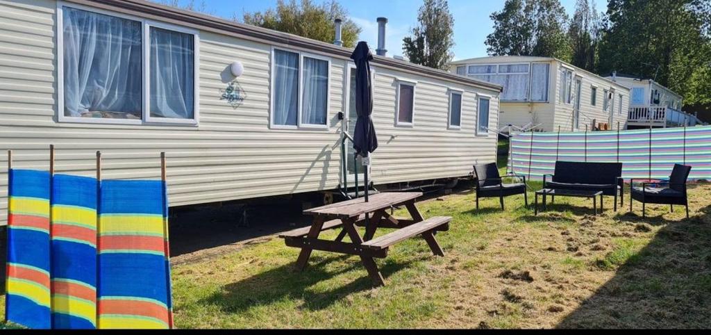 Kathy's Warden Springs Caravan photo 6