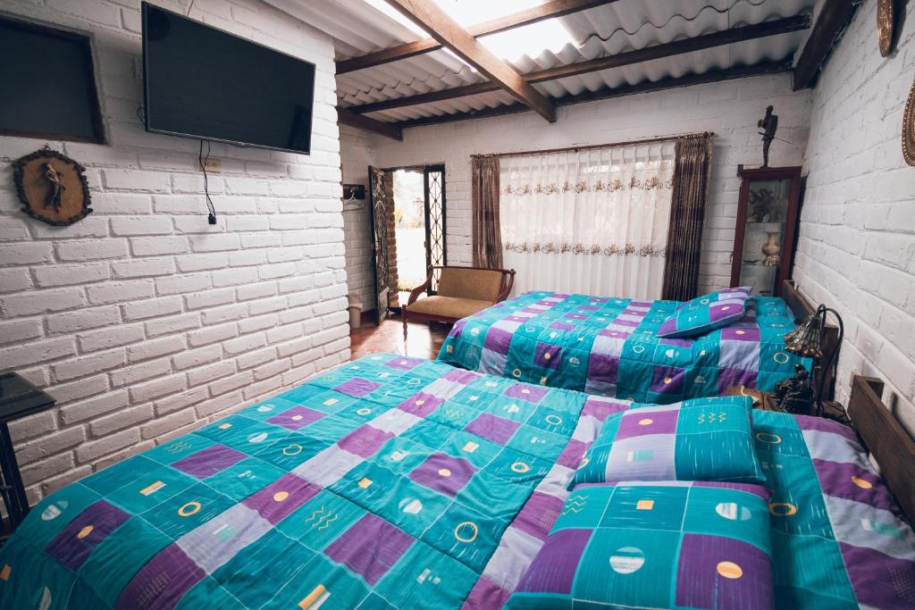 Номер Твін з окремою ванною кімнатою 