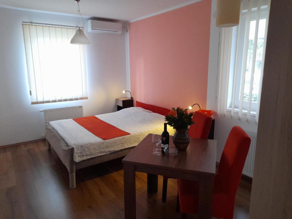 Sobe i apartmani Kety - 2