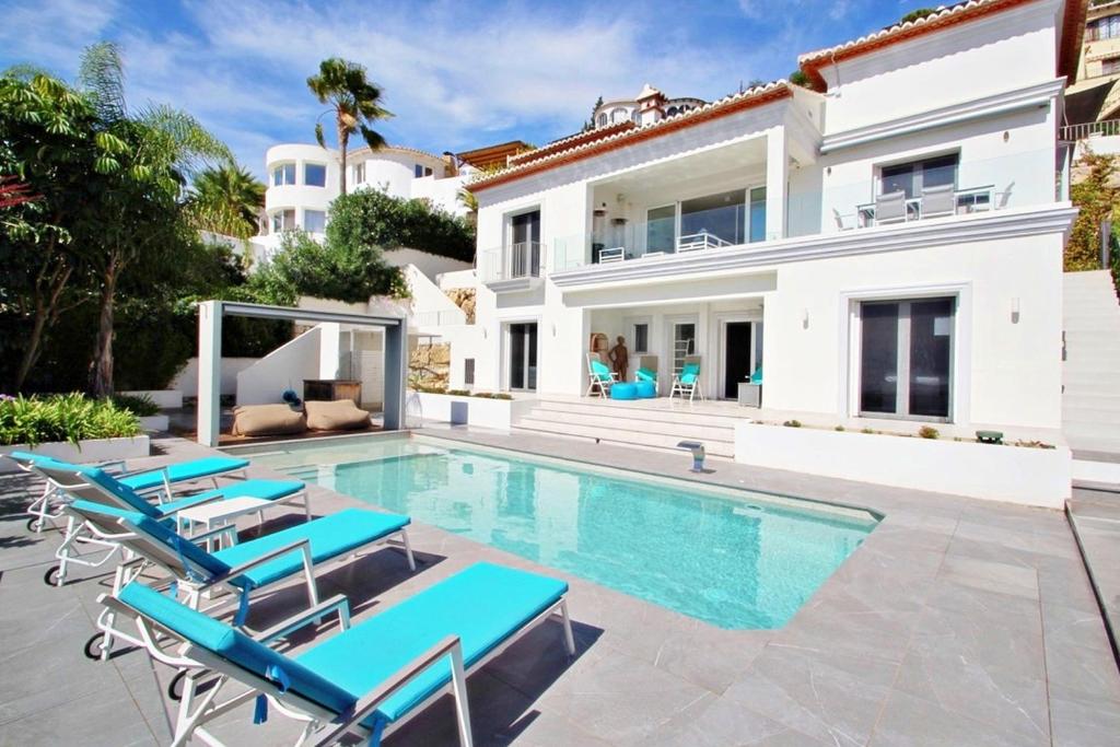 El Olivo - villa with stunning views and private pool in Benissa - 1