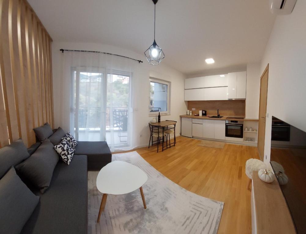 Apartman ENEM, Mostar