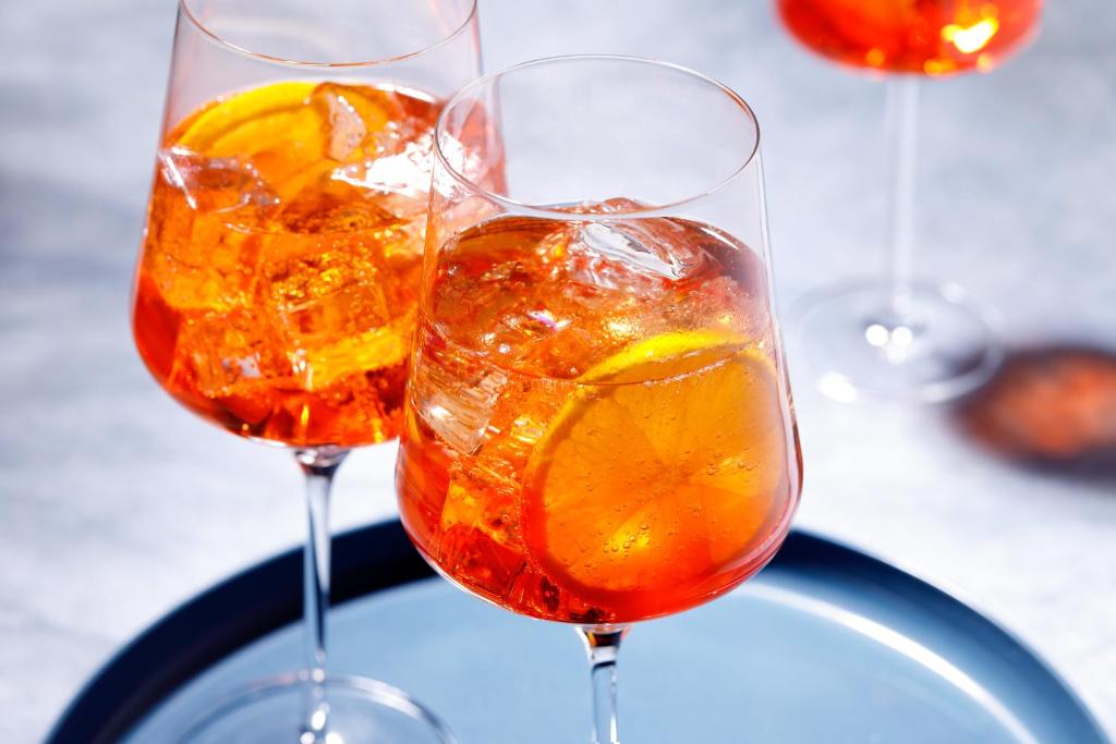 อาหารและเครื่องดื่ม