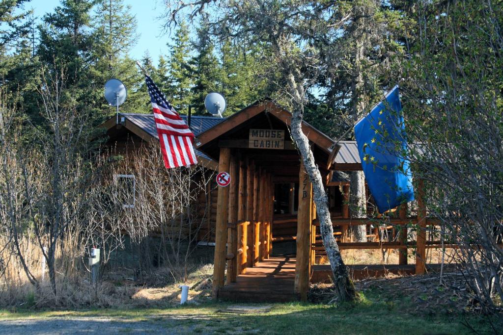 Moose Cabin, Anchor Point