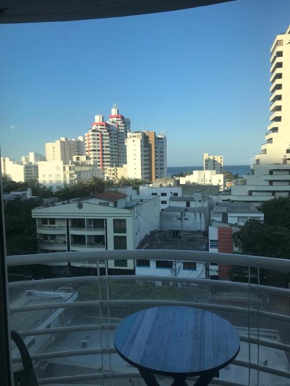 Apartamento Rodadero a 2 cuadras de la playa - 1