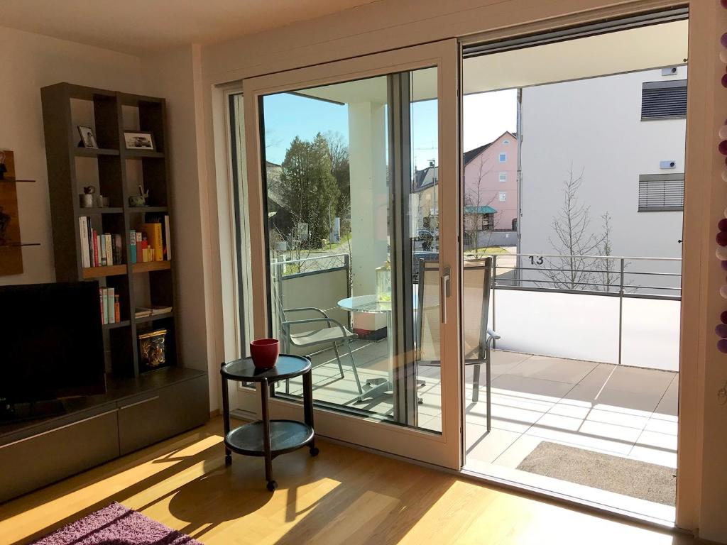 Ferienwohnung Central 1st floor - hochwertige Wohnung mit Balkon und Aufzug - 4