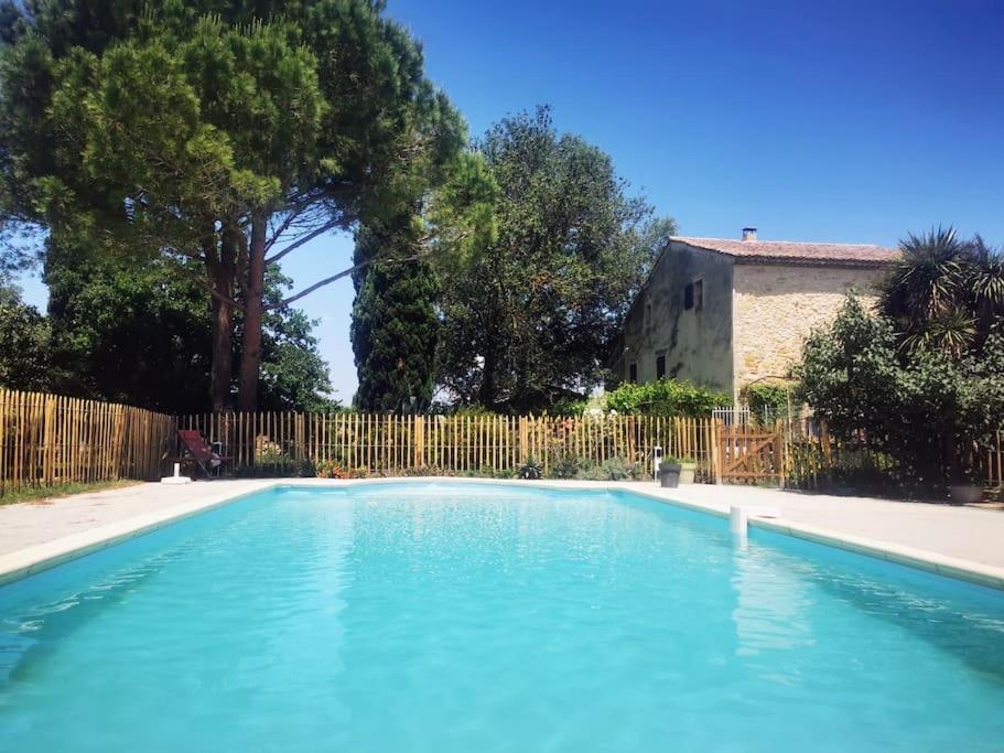 Mas en Provence, en campagne avec piscine., Orange