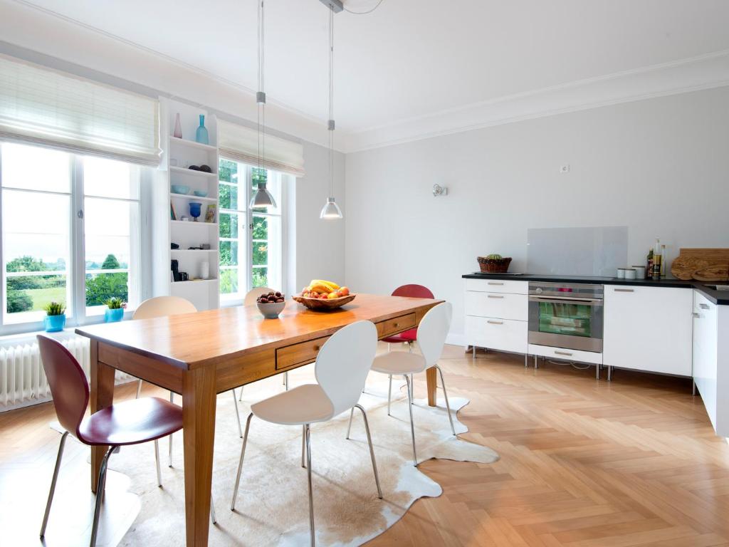 Ferienwohnung Villa Hoyerberg See - besondere Villen-Wohnung mit Garten und Ausblick - 4