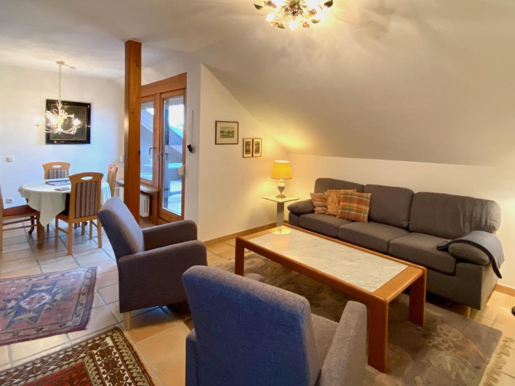Ferienwohnung Panorama pur - Gemütlich, ruhige Lage mit Loggia und Panoramablick - 3