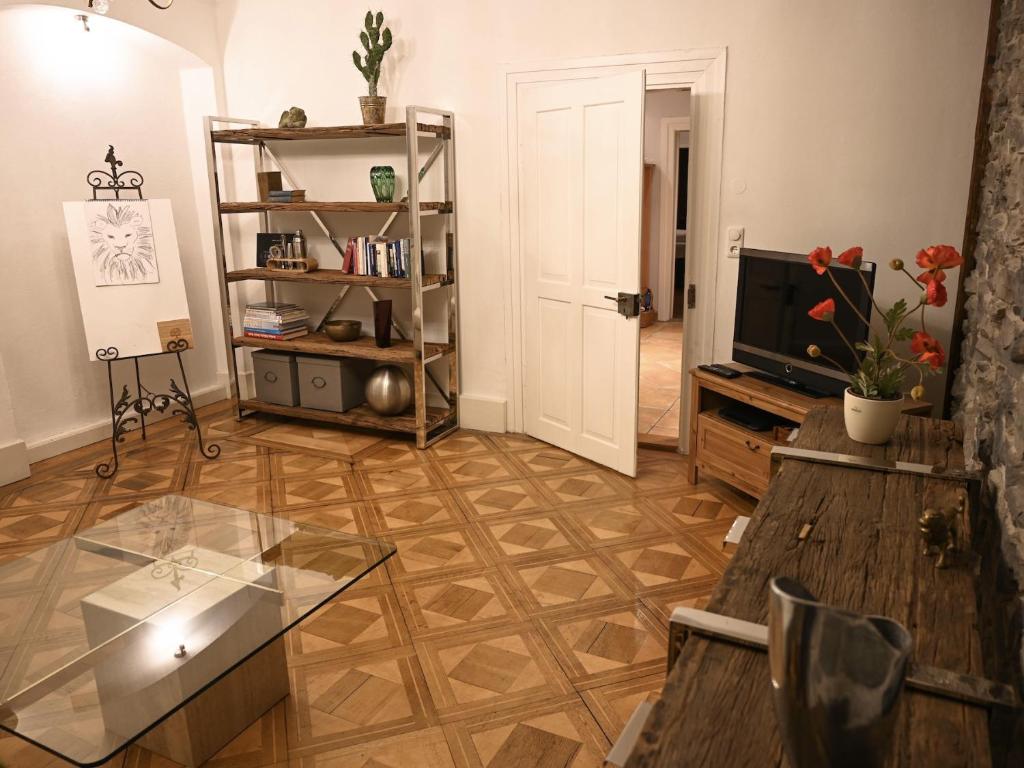 Ferienwohnung Lindauer Löwe- Charmant, seenah & zentral in historischem Gebäude - 4
