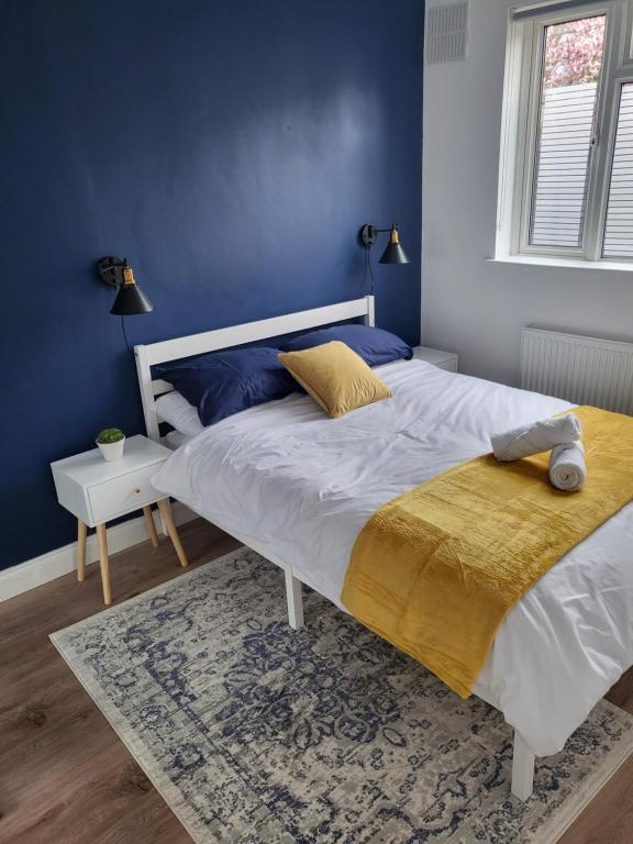 The Sydenham Snug, Forest Hill