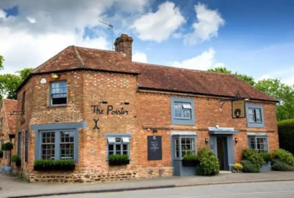 Nr Bicester Village 5 Star Luxury on farm photo 7