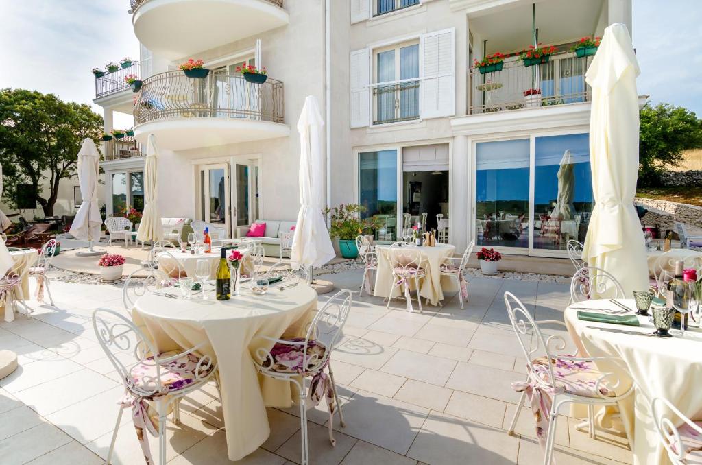 VILLA STEFANIJA small Boutique hotel&restaurant 전경