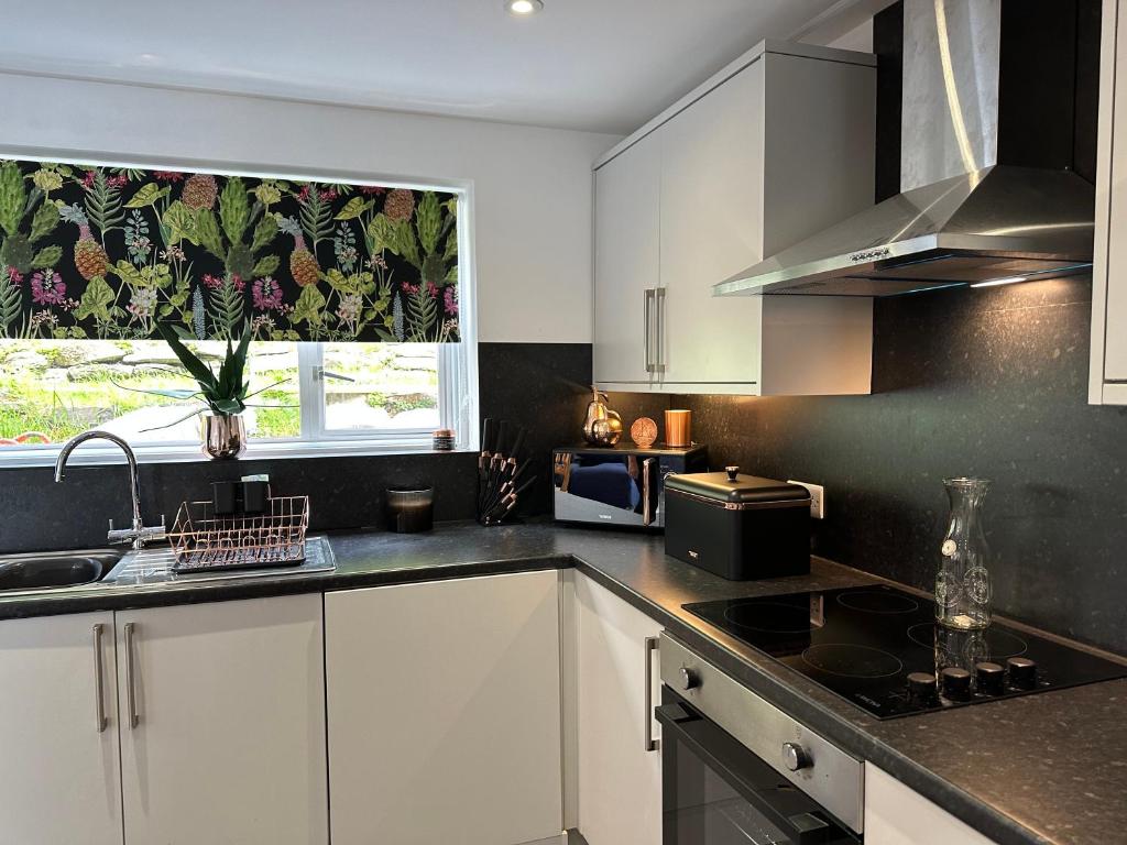 Ty Cwm - Cwmcarn Valley House, Cwmcarn