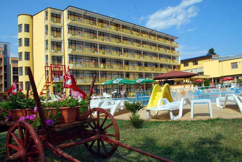 Hotel Trakia Garden — Hotel building in Sunny Beach, Burgas Region