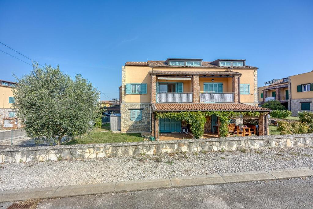 Apartment Anita, Gedići