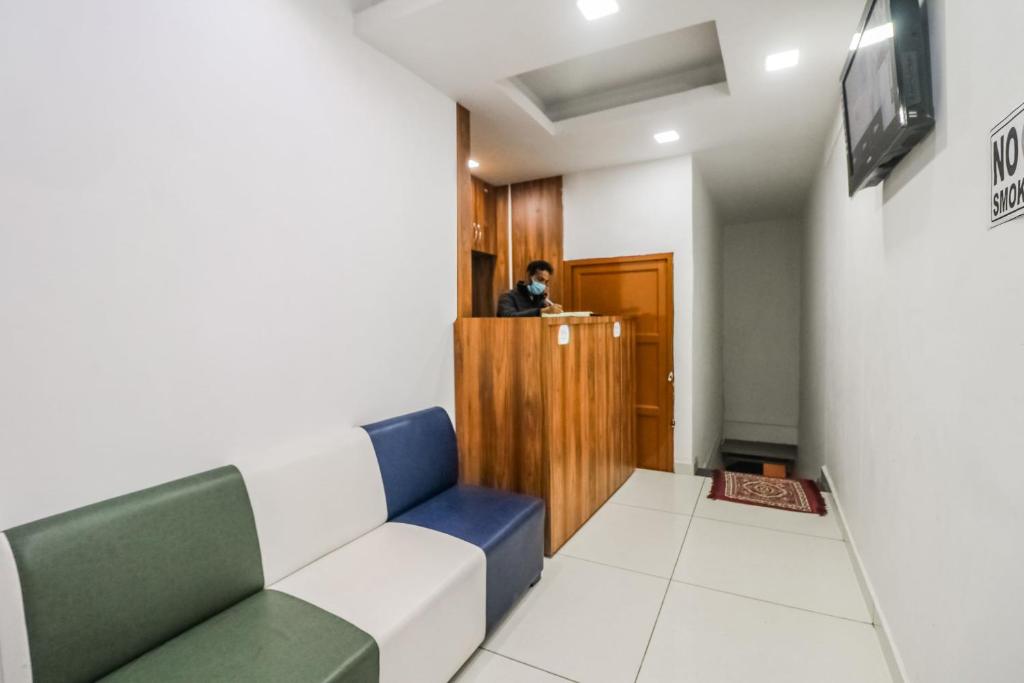 フロント・ロビー