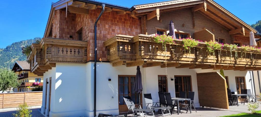 Hochalmbahnen Chalets 20W4, Eberesche, nahe Gondel, Hunde willkommen - 2