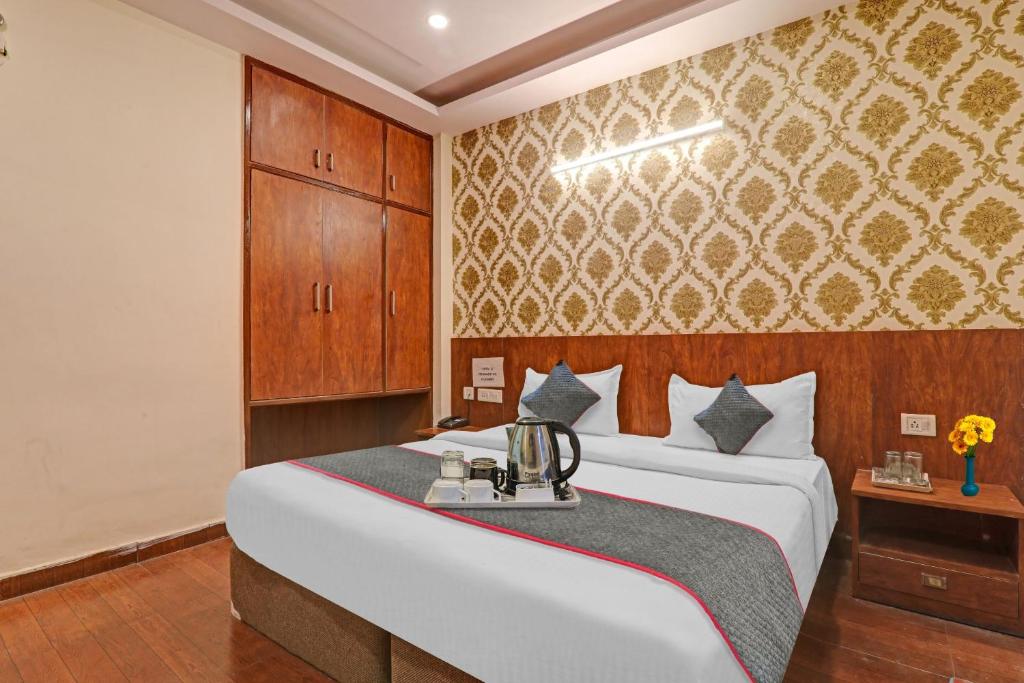 OYO Townhouse 1031 Hotel Star Link