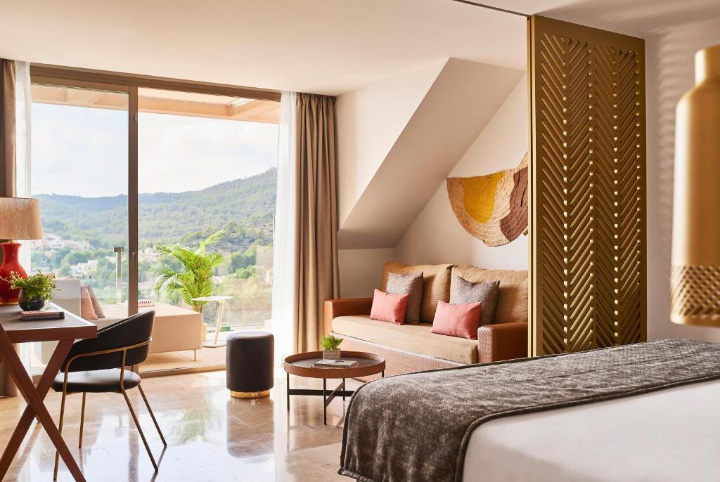 Zafiro Palace Andratx — Hotel rooms in Camp de Mar, Balearic Islands