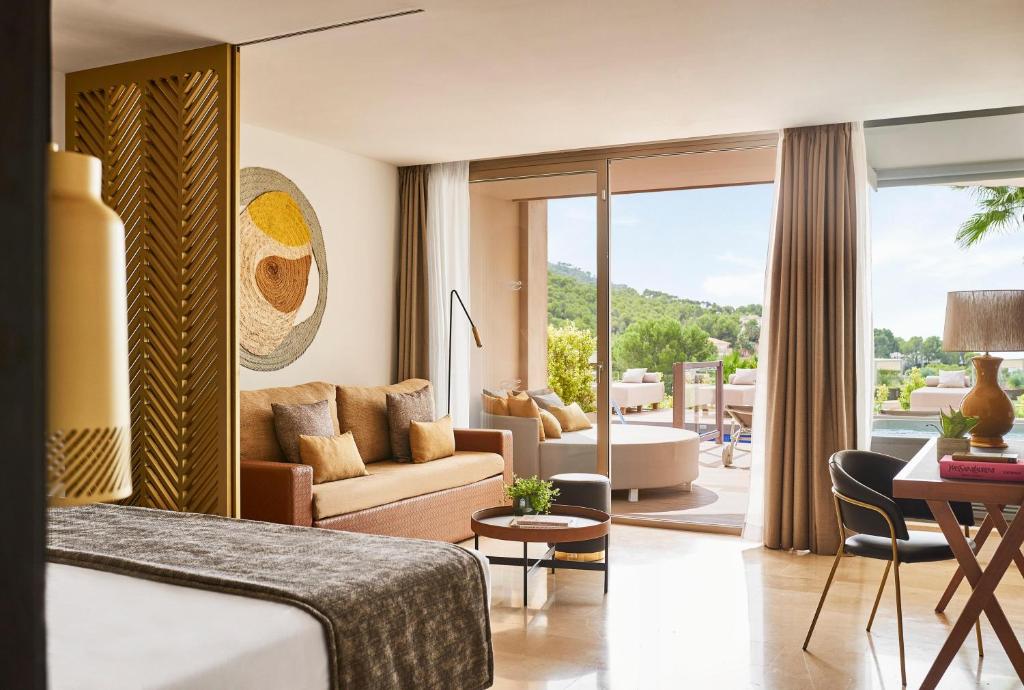 Zafiro Palace Andratx — Hotel rooms in Camp de Mar, Balearic Islands