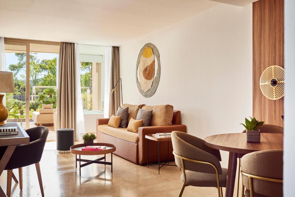 Zafiro Palace Andratx — Hotel rooms in Camp de Mar, Balearic Islands