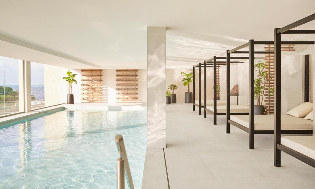 Zafiro Palace Andratx — Swimming pool in Camp de Mar, Balearic Islands