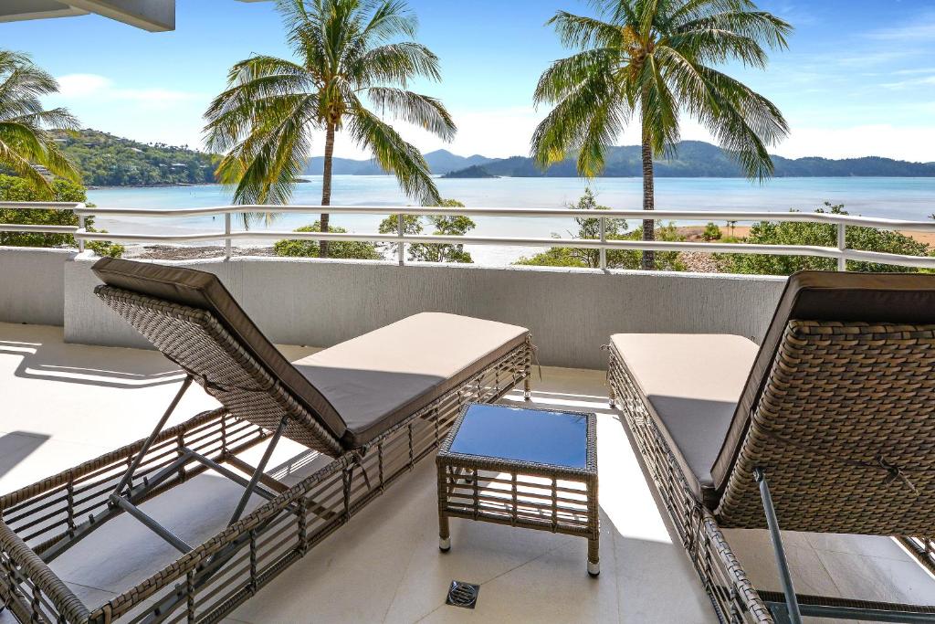 Fully Renovated Frangipani Beach Front Apartments photo