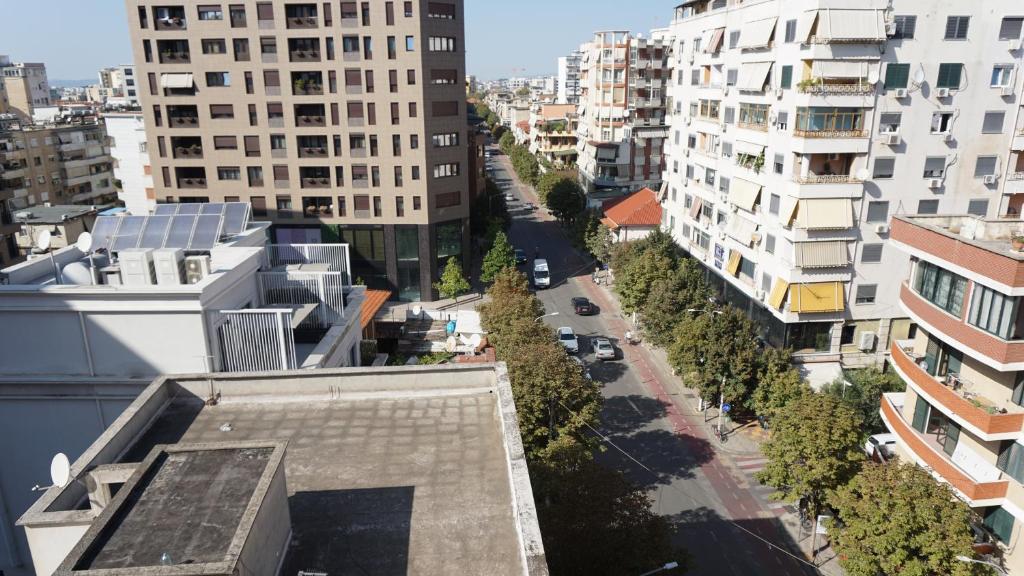 Aksi Home - Tirana Center Dedicated workspace, Tirana