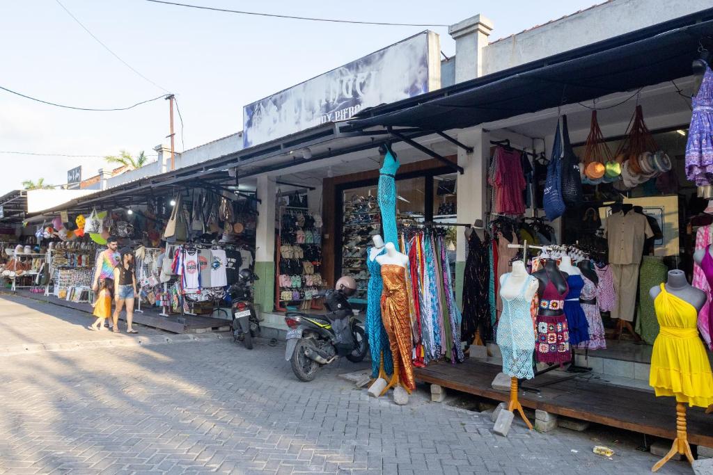 Surrounding environment