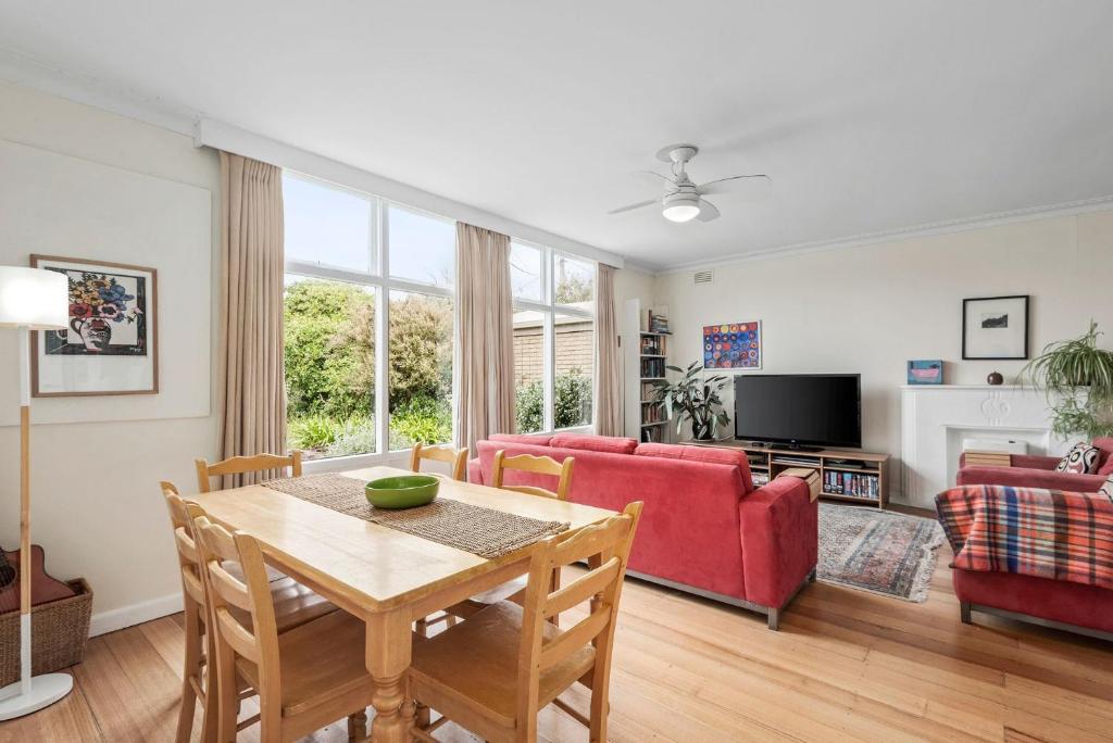 Beach Bach, Point Lonsdale