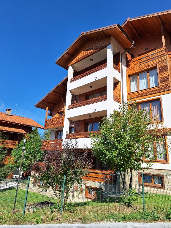 Cozy studio with balcony and incl SPA in 4-star hotel Saint Ivan Rilski , Bansko, Bansko