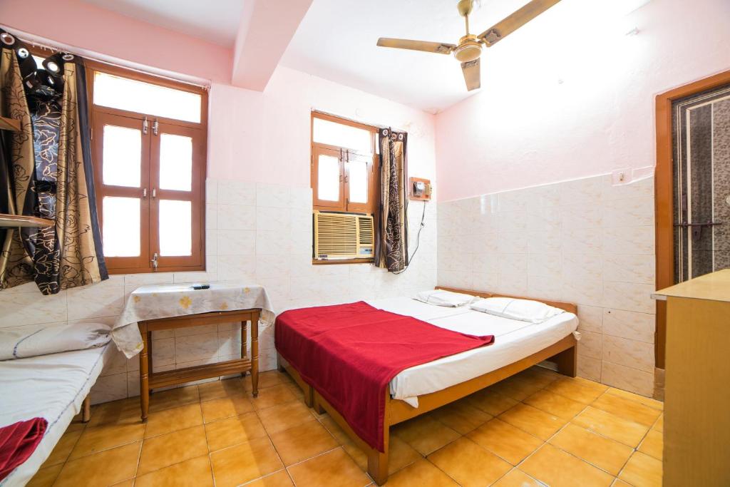 フロント・ロビー