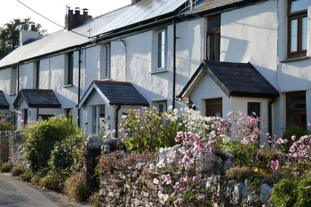 Easter Cottage