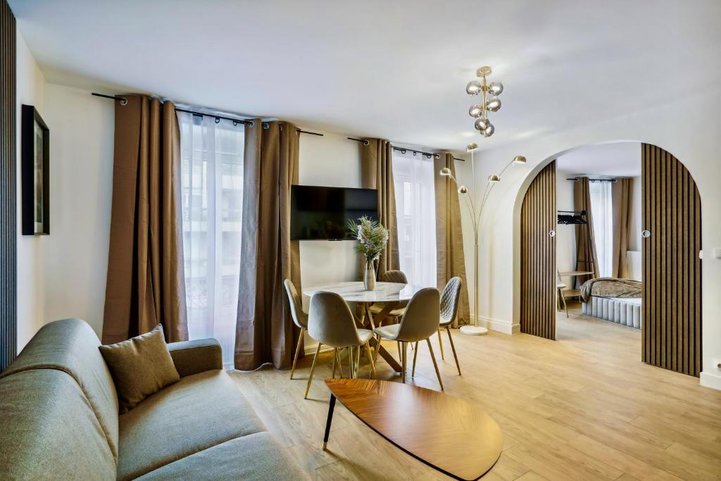 Beautiful 2BDR near the Eiffel Tower - 4