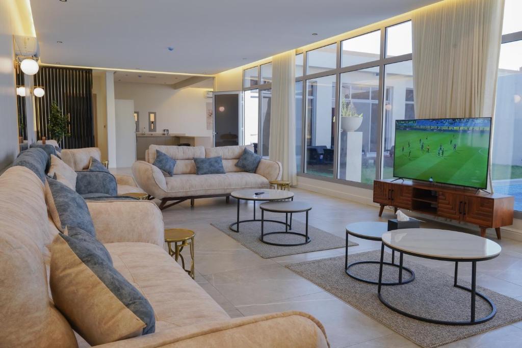 sawt hadeer - صوت هدير, Rijád