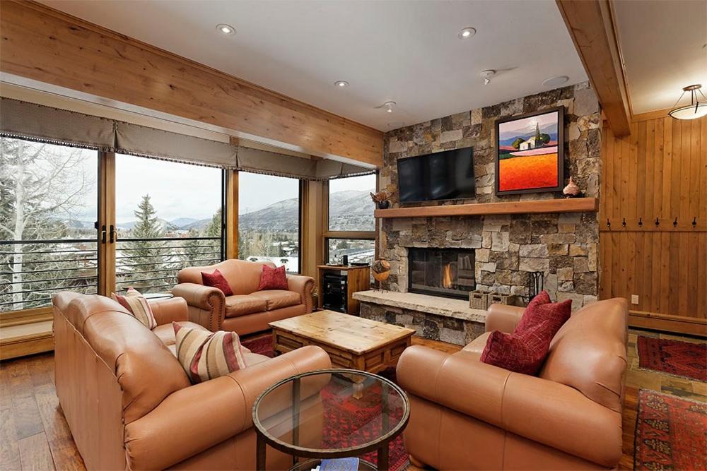 Durant Unit C5, Condo with Bonus Den, Air Conditioning, and Spectacular Views, Aspen
