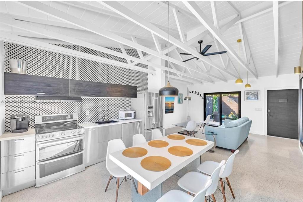 Cozy Geta, Fort Lauderdale