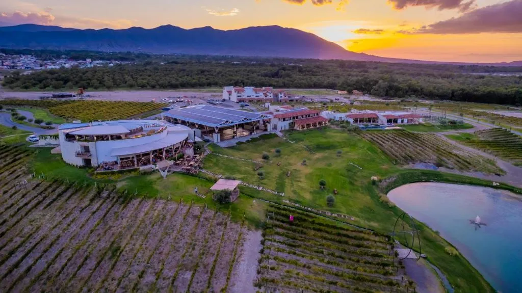 Hotel Vinícola Parvada by Lumina, Hotel in Parras de la Fuente