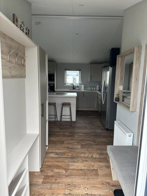 Modern Lodge with Amazing Views photo 8