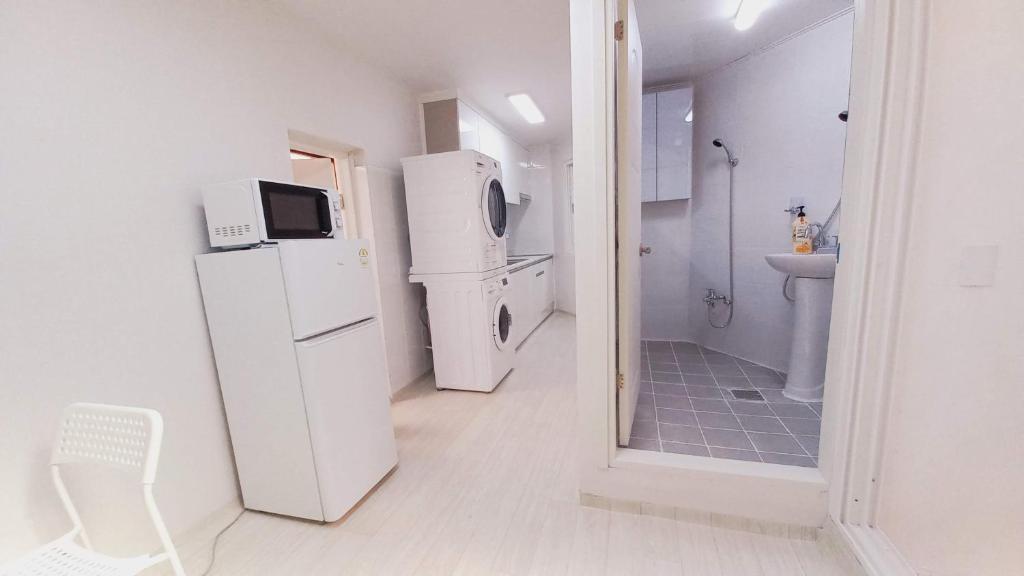 Woodland Apartment – For foreigners only