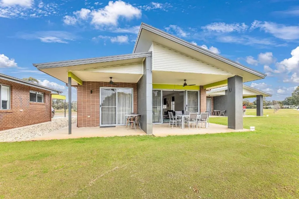 Comfort Suites Clubarham Golf Resort, hotel in Barham