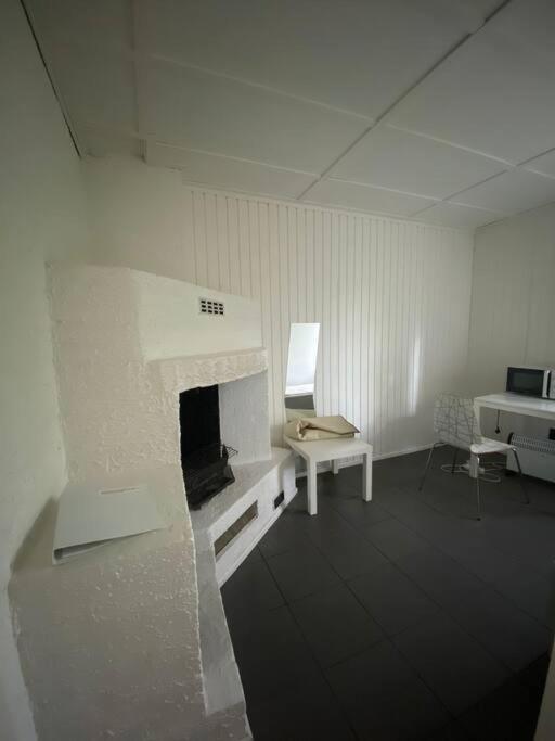 Kotimaailma - Hostel Kivikkotie, Vantaa