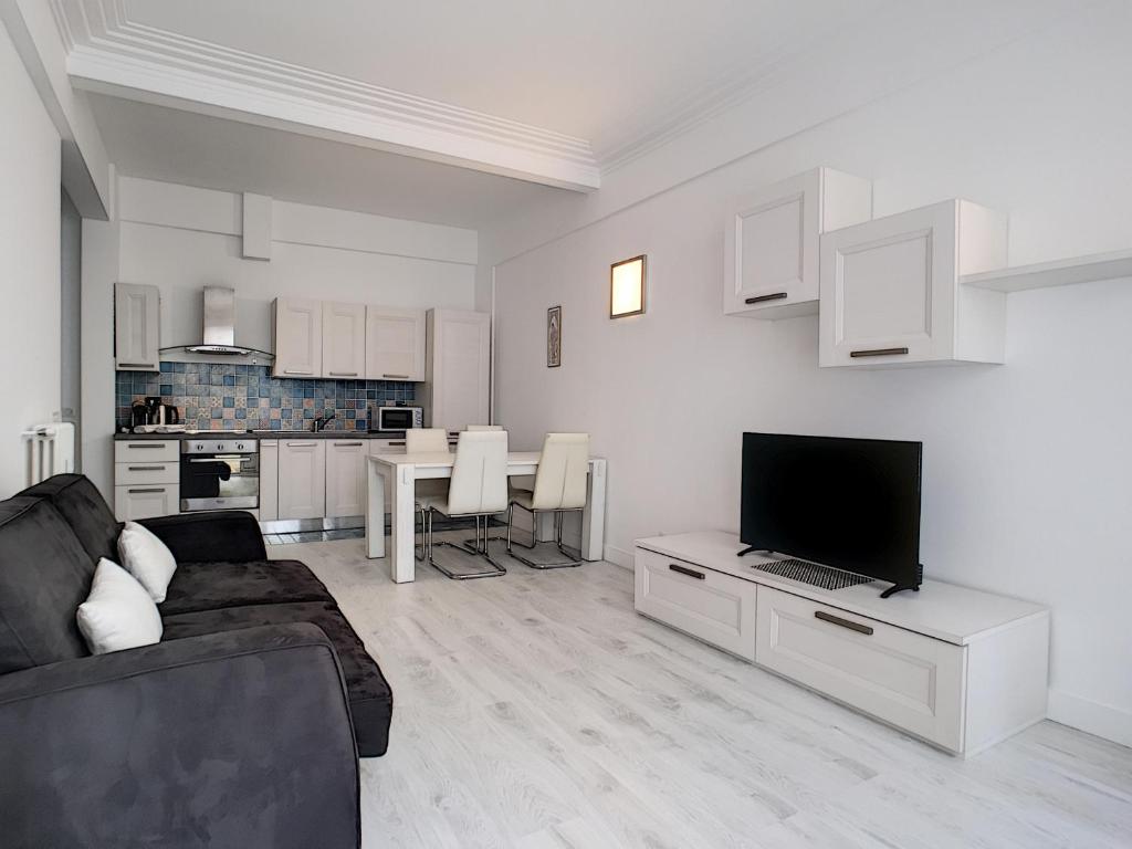 Nestor&Jeeves - BEACH ROYAL - Central, Close sea - 4